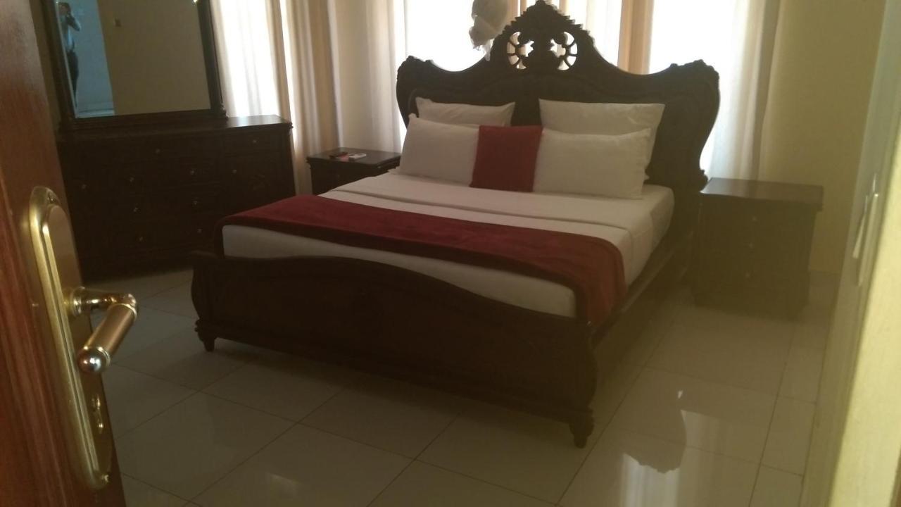 Cypress Executive Lodge Лівінґстон Екстер'єр фото